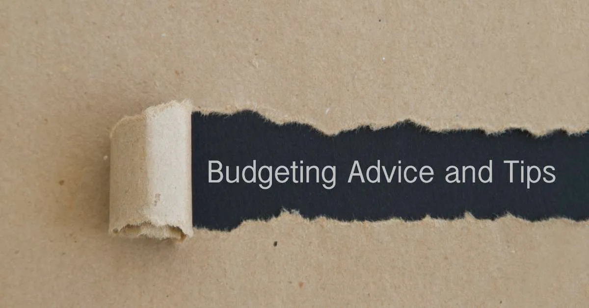 Budget-friendly tips for food, transportation, and entertainment in the UAE